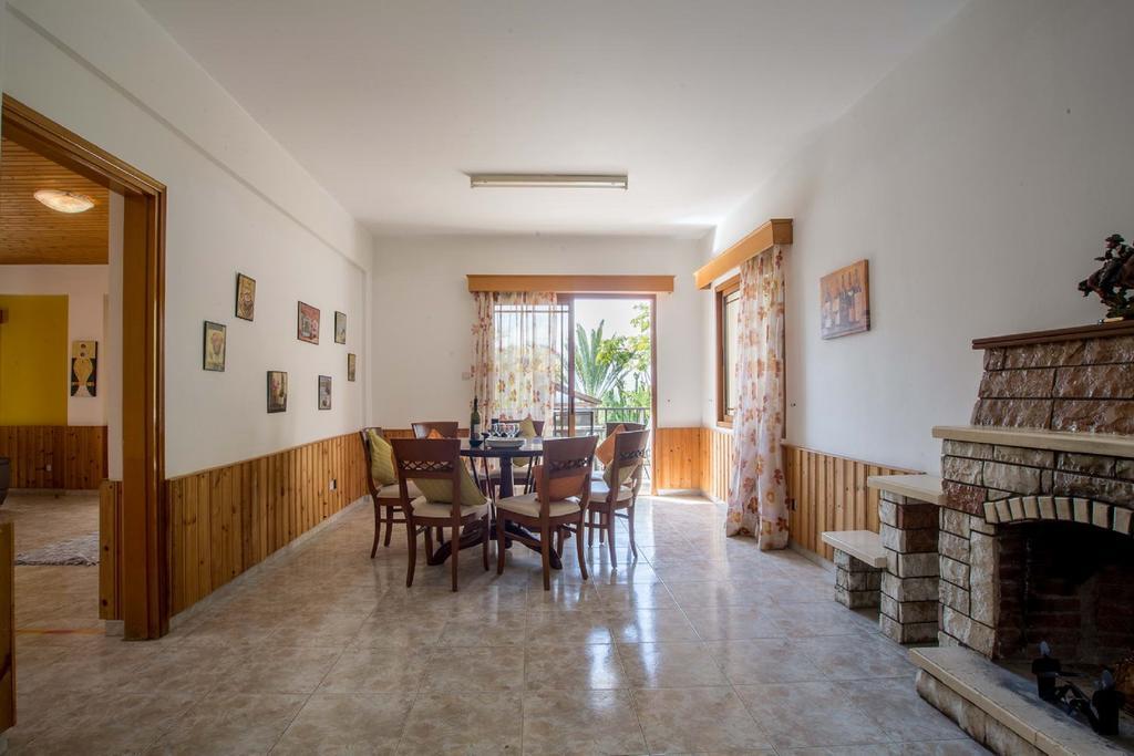 Coral Bay Sunkiss Villa מראה חיצוני תמונה